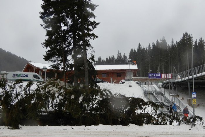 Ilustračný obrázok k článku Na horách opäť očakávajú víchricu: Popoludní pribudnú zrážky