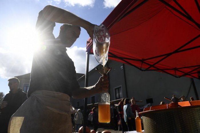 Ilustračný obrázok k článku Novinkou tohtoročných trhov bude tzv. jablkové oné