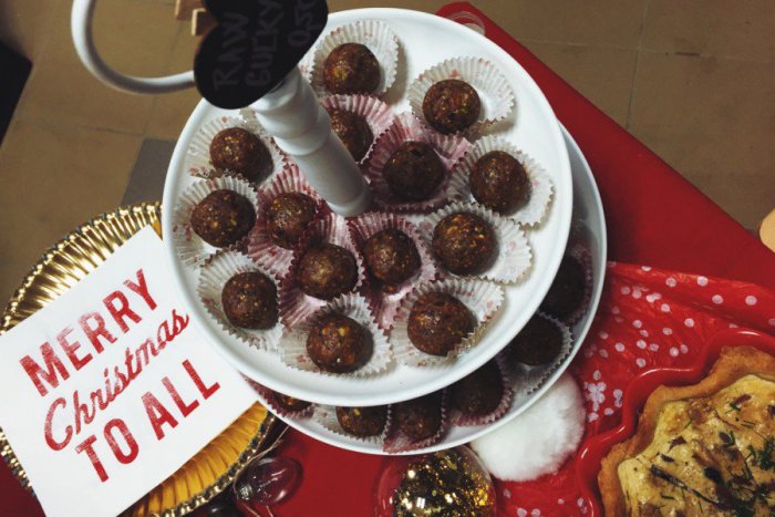 Ilustračný obrázok k článku Redakcia radí: Vianočné raw guličky potešia aj tých, ktorí si strážia líniu