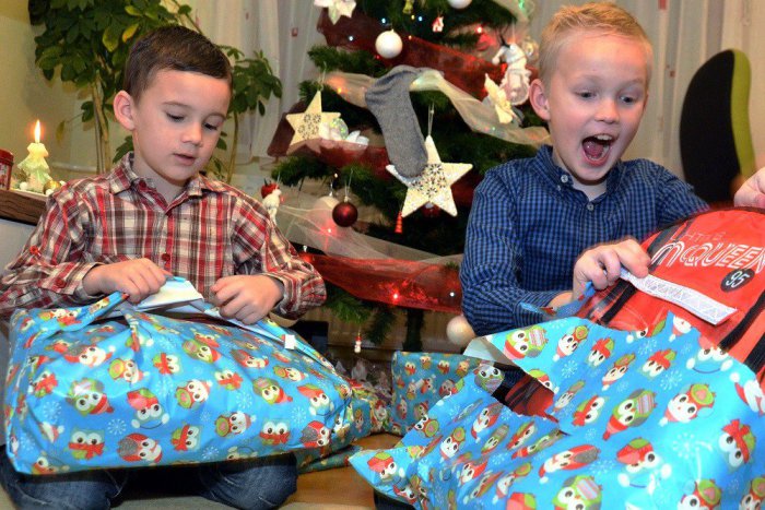 Ilustračný obrázok k článku RADÍME: Pri nákupe vianočných darčekov sa držte rozpočtu a nepodliehajte ošiaľu