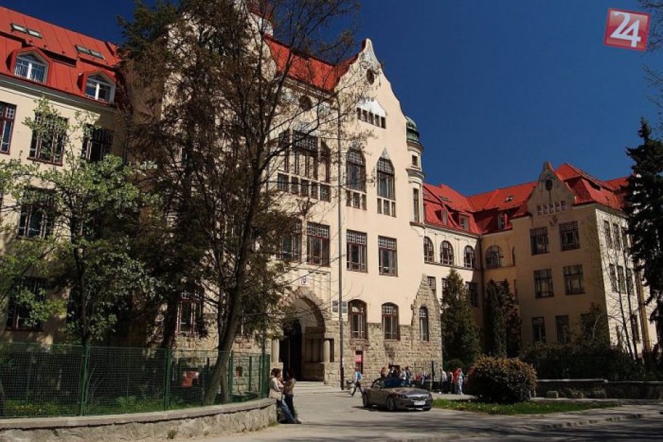 Ilustračný obrázok k článku Doktorandov na vysokých školách je čoraz menej. UMB s 2. najvyšším poklesom