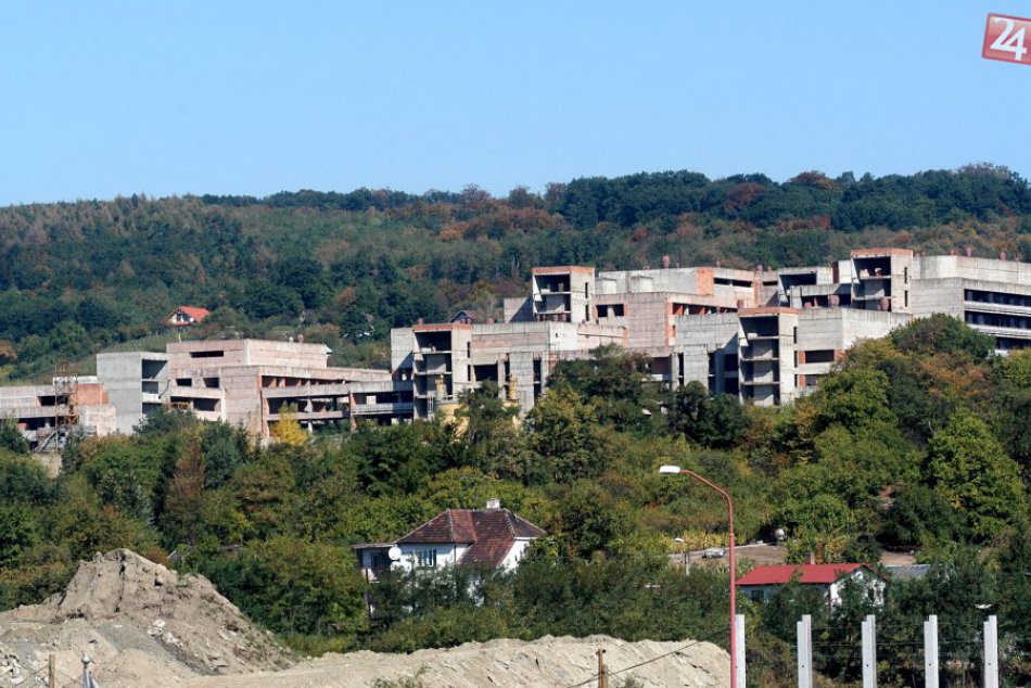 Ilustračný obrázok k článku Otáznik nad novou bratislavskou nemocnicou: Odkúpi štát od Penty zariadenie na Boroch?