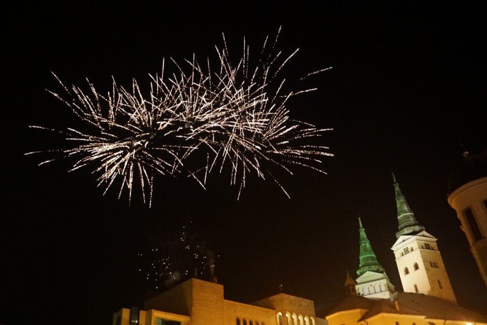 Ilustračný obrázok k článku Silvester predo dvermi: Čo nás v Žiline čaká?