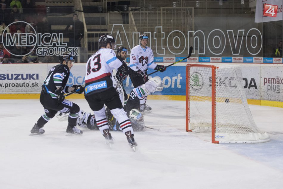 Ilustračný obrázok k článku FOTO a HLASY: Barani vybojovali ôsmy triumf v rade. Novým Zámkom nadelili debakel