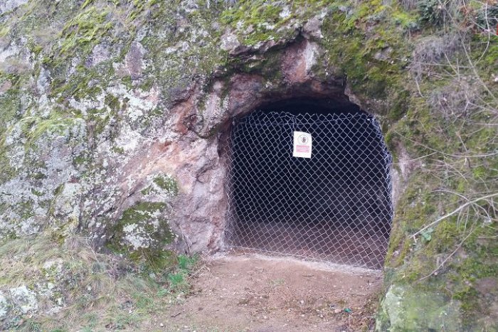 Ilustračný obrázok k článku Počas Novoročného výstupu na hrad sprístupnia podzemné chodby