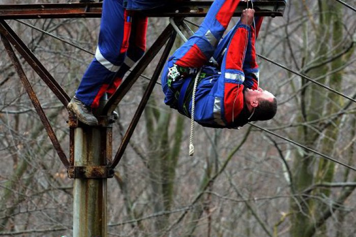 Ilustračný obrázok k článku V okrese Michalovce prebehnú odstávky elektriny: Preverte si, či sa to netýka práve vás