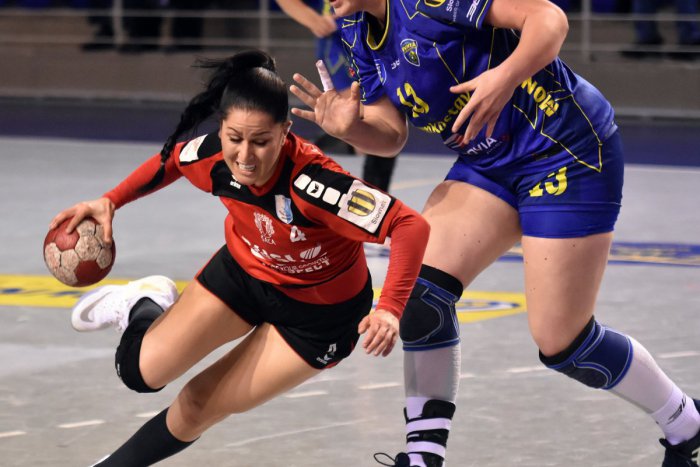 Ilustračný obrázok k článku Hádzanárky Šale sa opäť predviedli: Súperky z Trenčína sa nestačili pozerať!