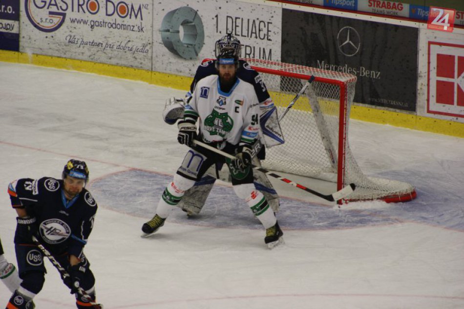 Ilustračný obrázok k článku FOTO: Zámčania s tesnou prehrou na domácom ľade: S oceliarmi rozhodlo až predĺženie