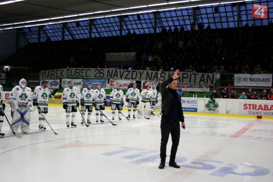 Ilustračný obrázok k článku FOTO: Marek Dubec zavesil kariéru na klinec: Fanúšikovia pripravili parádne choreo