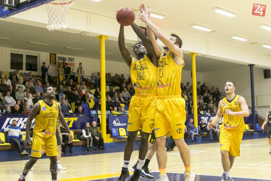 Ilustračný obrázok k článku Svit zabojoval proti Košiciam: Iskra drží pred posledným kolom piate miesto