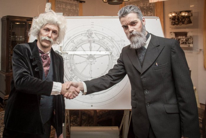 Ilustračný obrázok k článku Mikuláš, Jánošík ešte ok, ale Einstein? Nevšedné podujatie nielen pre turistov! FOTO