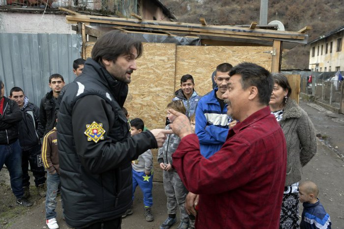 Ilustračný obrázok k článku Prísnejšie opatrenia v rómskych osadách: Policajti by mali mať väčšie kompetencie