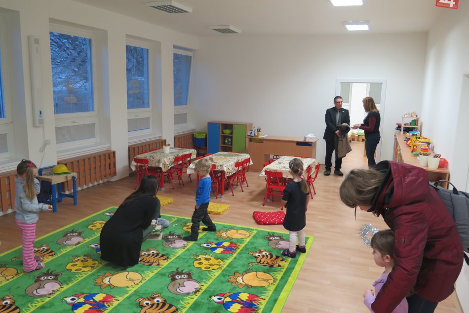 Ilustračný obrázok k článku Ministerstvo rozhodlo: Do škôlok v Šuranoch a v Bánove poputujú tisíce eur