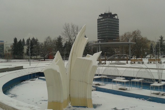 Ilustračný obrázok k článku Takto sa podpisuje najviac Považskobystričanov: 10 najčastejších priezvisk v našom meste