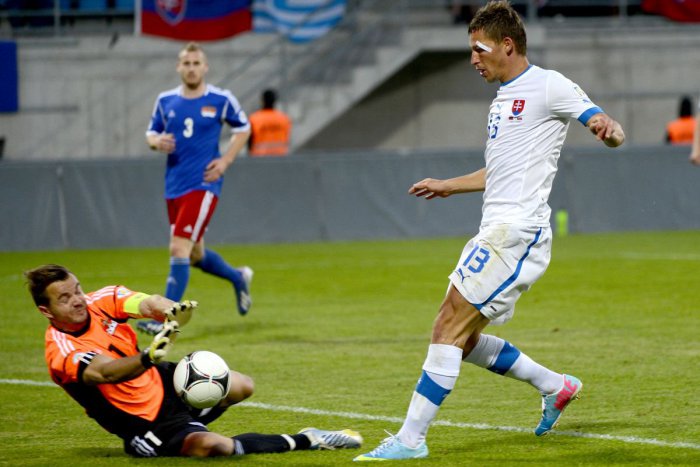 Ilustračný obrázok k článku RANNÁ ŠTVORKA: Futbalista Filip Hološko oslavuje 34 rokov, čaká nás oblačné počasie