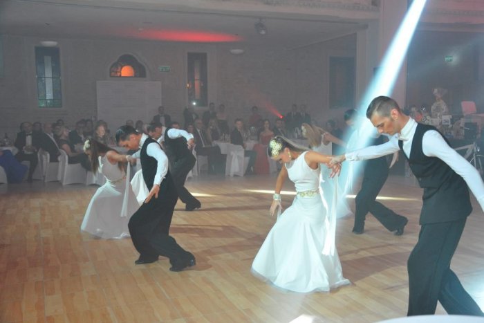 Ilustračný obrázok k článku Plesová sezóna v Lučenci a okolí: Kde všade sa môžete vytancovať?