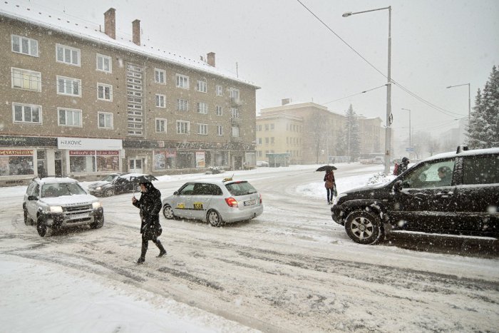 Ilustračný obrázok k článku Bystričania, TOTO číslo by ste mali poznať. Viete, koľko nás aktuálne je?