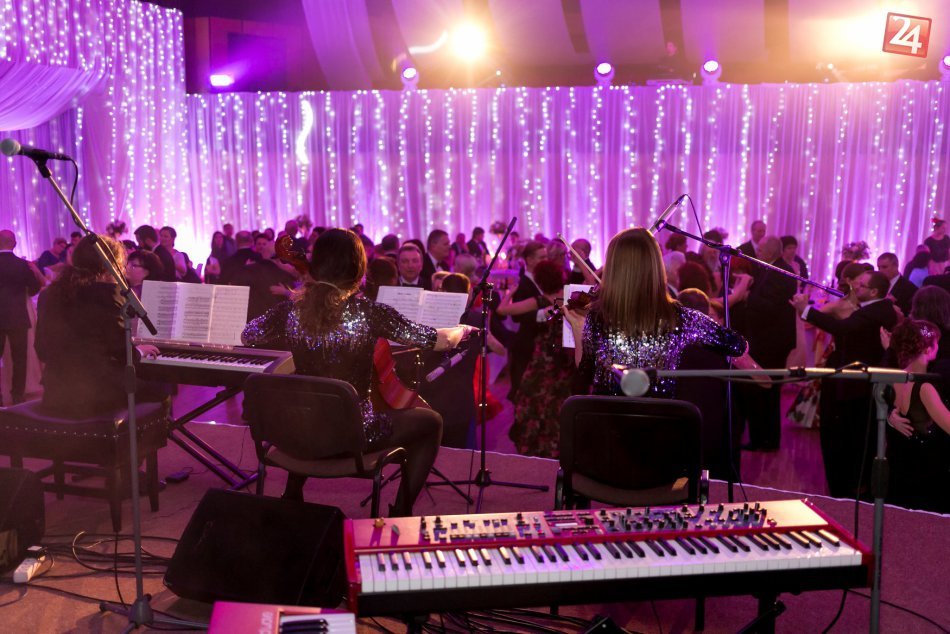 Ilustračný obrázok k článku Čo zažijeme v Mikuláši počas týždňa? Lákladlami večery s divadlom aj mestský ples