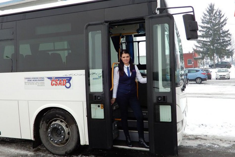 Ilustračný obrázok k článku Banskobystrický kraj sa obráti so žalobou ohľadne platnosti predlžovania zmlúv s dopravcami na súd