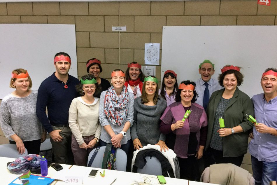 Ilustračný obrázok k článku Keď sa učia učitelia. Za hranice vycestovali riaditeľka aj zástupkyňa z bystrickej školy