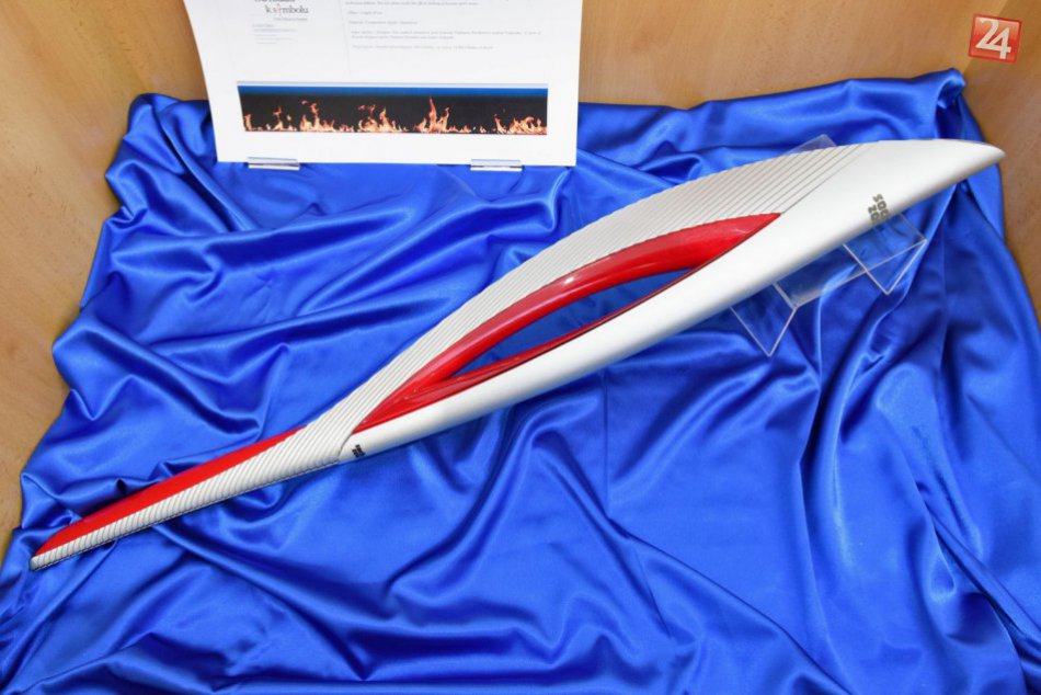 Ilustračný obrázok k článku FOTO: Toto si nemôžete nechať ujsť! V Topoľčanoch vystavujú originálne olympijské pochodne