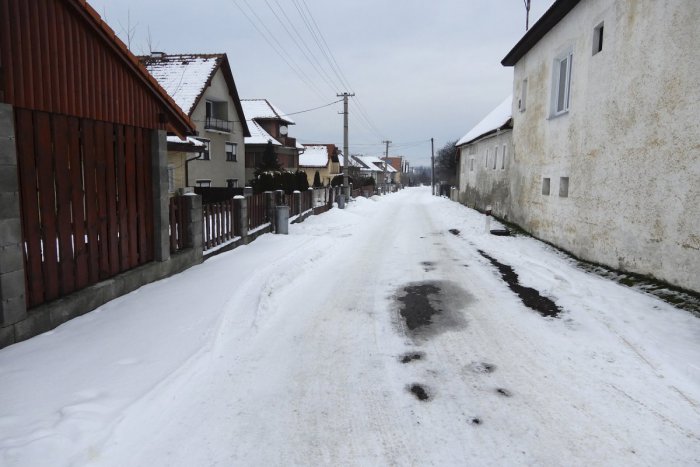 Ilustračný obrázok k článku Ľudia jednej z najmenších dedín v okrese sa dočkali kanalizácie: Pomohla dotácia