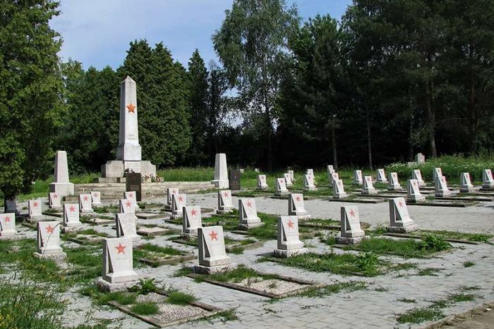 Ilustračný obrázok k článku Na Vojenskom citoríne v Žiline odpočívajú stovky vojakov: Miesto dostane nový ráz