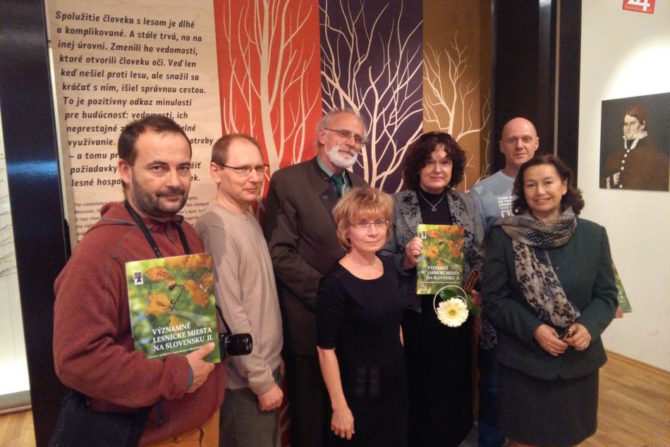 Ilustračný obrázok k článku FOTO: Vo Zvolene sa konal nevšedný krst. Knihou previedla pani História