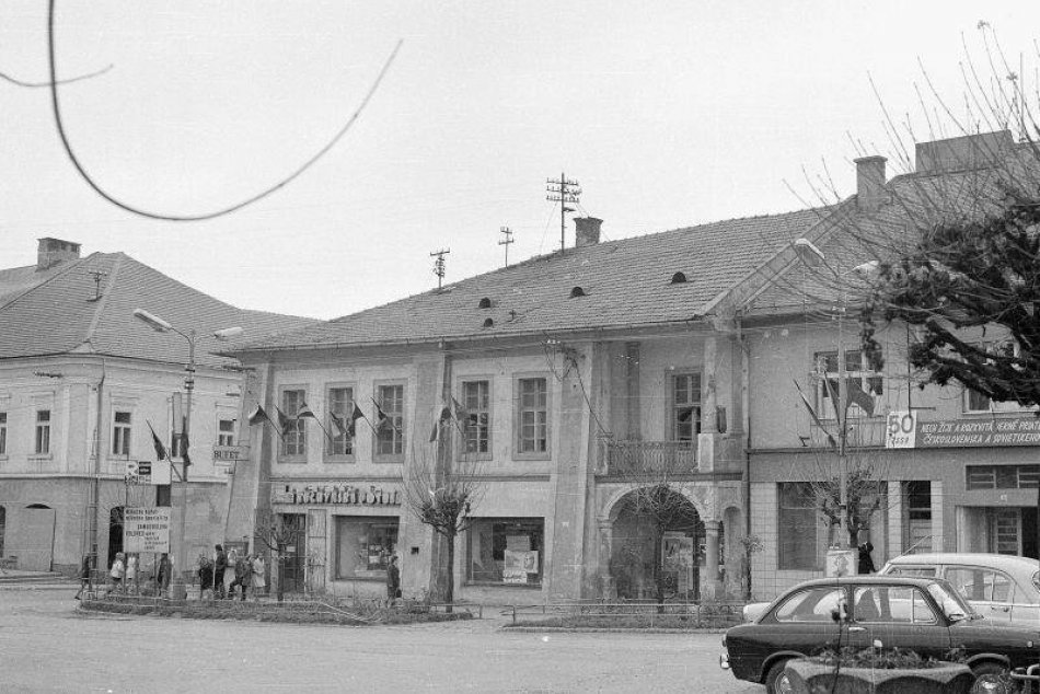 Ilustračný obrázok k článku Historické ZÁBERY z Rožňavy: Pozrite si mesto v časoch minulých