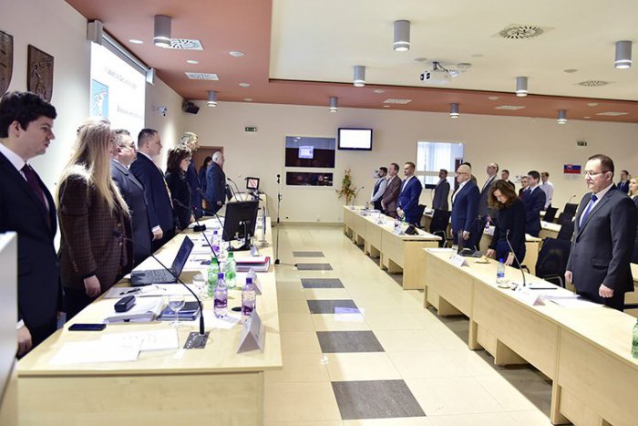 Ilustračný obrázok k článku O finančnú podporu z Bratislavského kraja sa uchádza 1 167 projektov