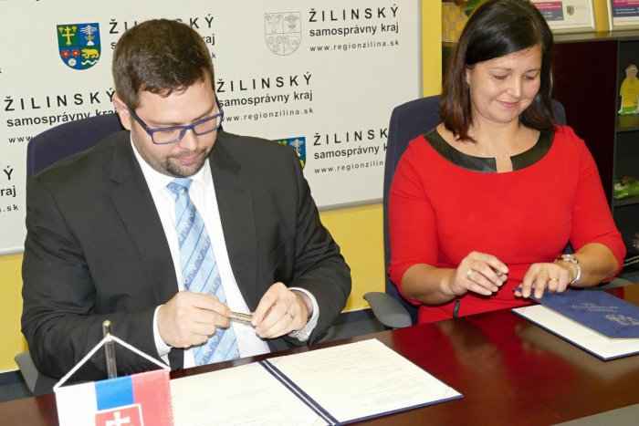 Ilustračný obrázok k článku Žilinský samosprávny kraj má 4 nových podpredsedov: Koho poslanci zvolili?