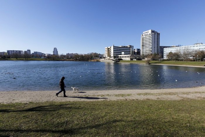 Ilustračný obrázok k článku Bratislavčania sa najviac obzerajú po bytoch v Ružinove. Budú ešte drahšie?