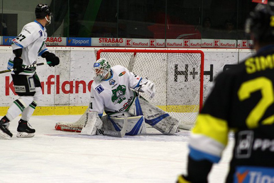 Ilustračný obrázok k článku Aktuálna správa z tábora MHC Nové Zámky: Brankár Samuel Baroš v klube skončil!