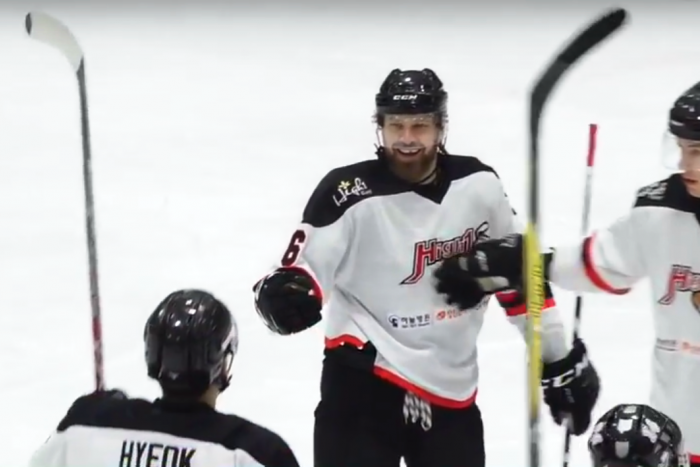 Ilustračný obrázok k článku HK Nitra s dvoma posilami: Pod Zobor prichádza Troy Milam a Cody Bradley