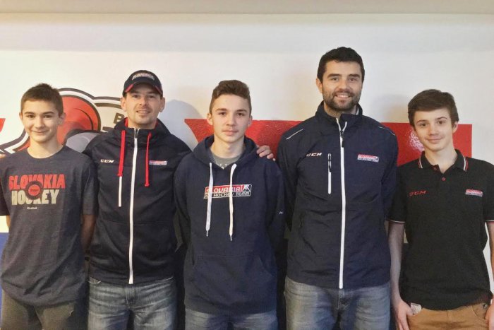 Ilustračný obrázok k článku Život na ľade: Breznianski hokejisti sa v reprezentácii nestratili