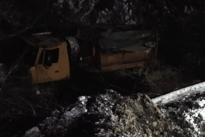 Ilustračný obrázok k článku Nehoda na Soroške: Posypové auto skončilo v rokline, FOTO!