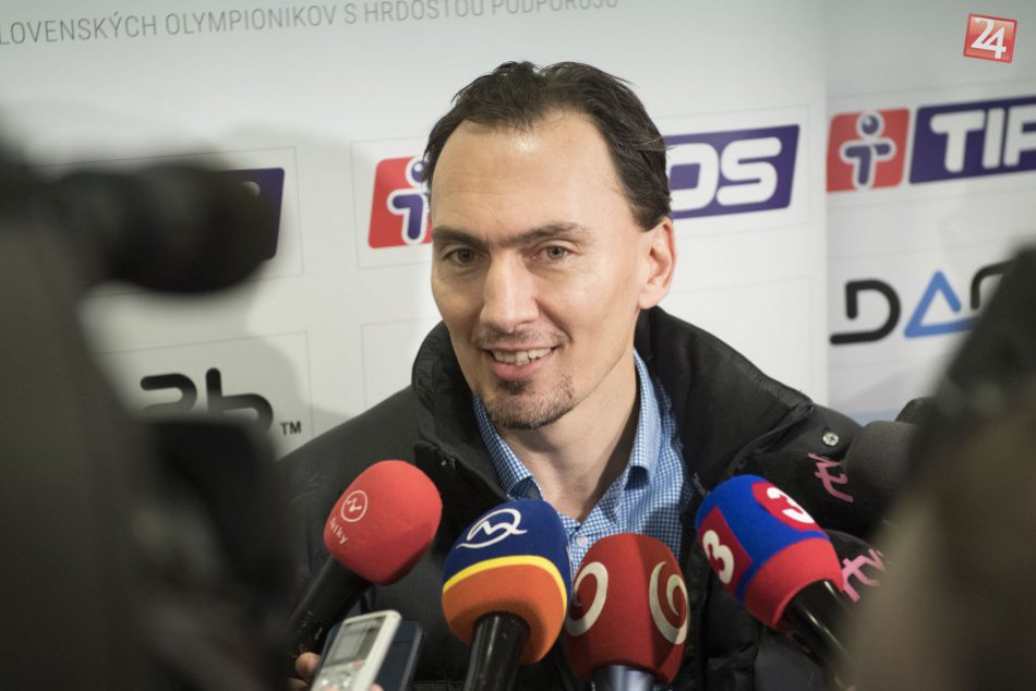 Ilustračný obrázok k článku Hokejový zápas legiend: V nominácii proti Česku Šatan, Višňovský i Lašák