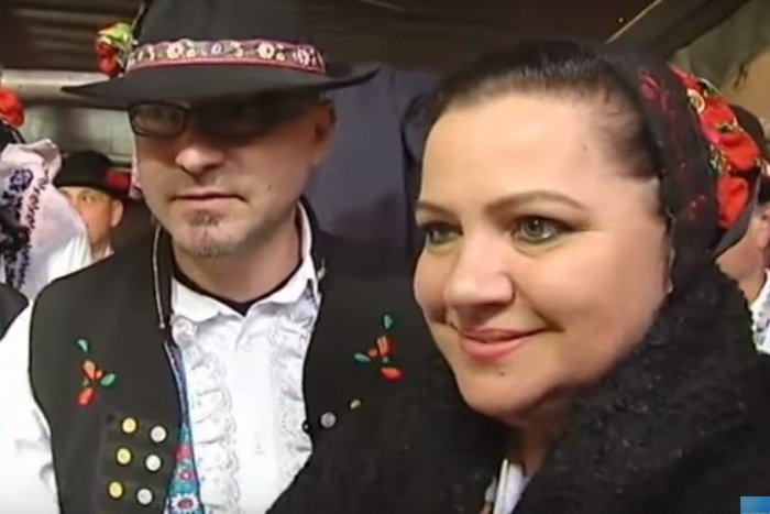 Ilustračný obrázok k článku Ozaj pekný nápad: Michalovský súbor vystupoval na Ukrajine a takto prekvapil divákov