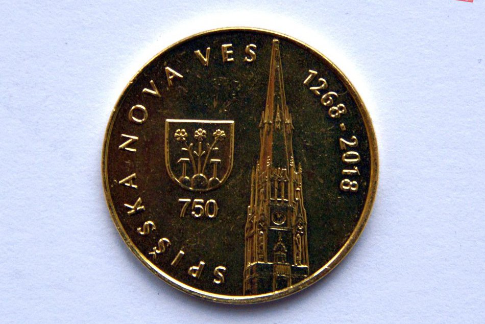 Ilustračný obrázok k článku Už ste ich videli? Spišská má nové medené groše aj strieborniaky, FOTO