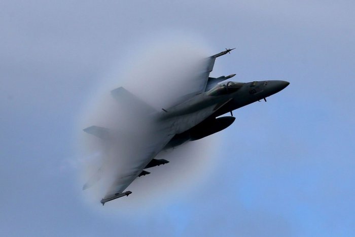 Ilustračný obrázok k článku Na Slovensko sa vrátil talentovaný vedec: Vyvíja materiály pre supersonické lietadlá