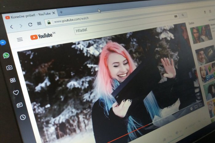 Ilustračný obrázok k článku Lady Zika dostala to, o čom iní len snívajú. Takto ju ocenil YouTube!