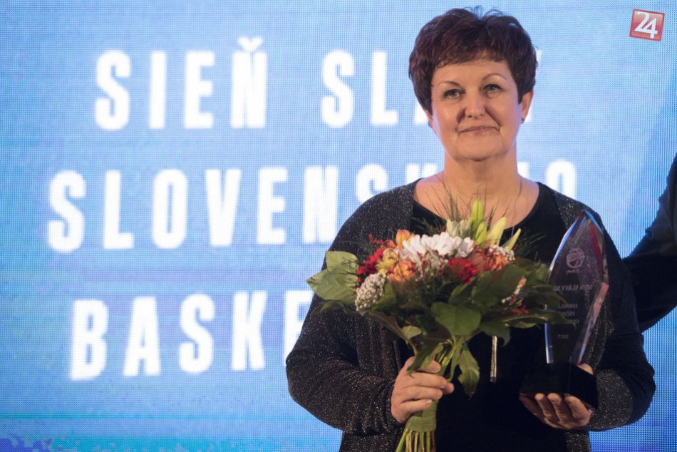 Ilustračný obrázok k článku Veľká pocta pre Bystričanku. Uviedli ju do Siene slávy slovenského basketbalu