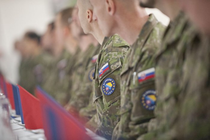 Ilustračný obrázok k článku Do Bosny odchádza ďalších 18 slovenských vojakov: Budú pomáhať miestnym zložkám