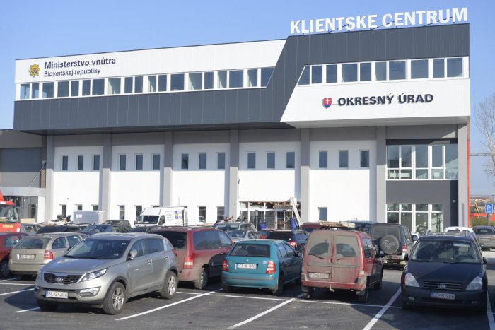 Ilustračný obrázok k článku Anonym nahlásil bombu na ministerstve vnútra! Budovu museli evakuovať