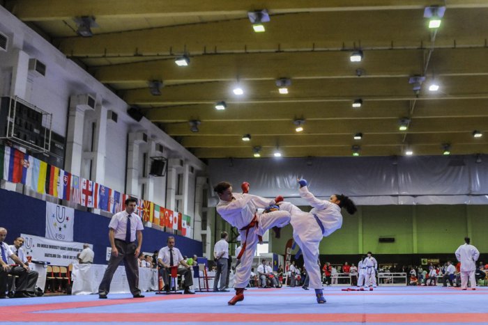 Ilustračný obrázok k článku Karatisti zo Šurian o sebe dali opäť vedieť: Klubovú zbierku zdobia nové medaily