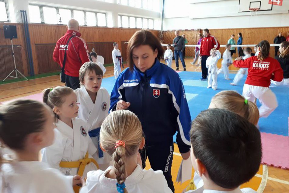 Ilustračný obrázok k článku Popradčania opäť úspešní: Pohár spod Pustého hradu cestoval pod Tatry