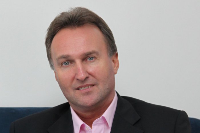 Ilustračný obrázok k článku Ďalší na scéne: O post prezidenta SR chce zabojovať aj Juraj Zábojník