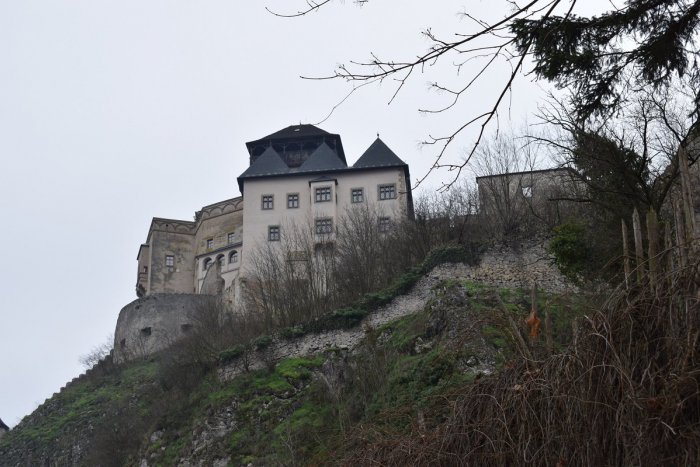 Ilustračný obrázok k článku Ďalšie projekty na Trenčianskom hrade: Pozrite sa, čo ešte pribudne