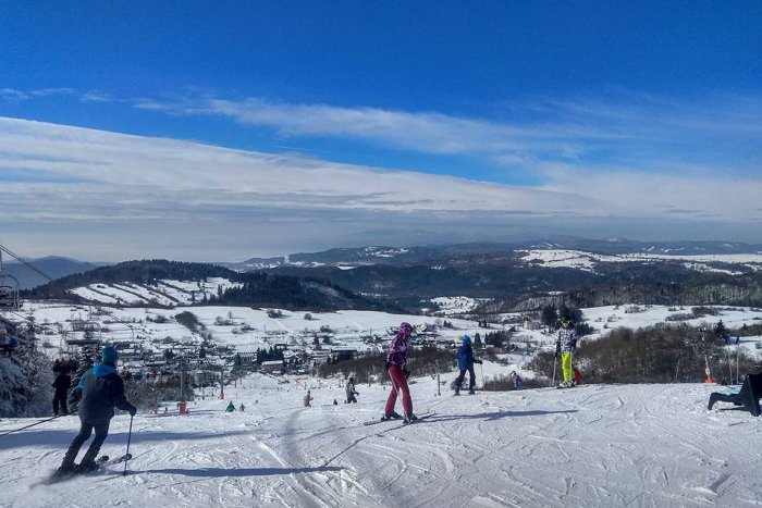 Ilustračný obrázok k článku Aktuálna situácia na svahoch poteší: Vhodný čas na lyžovačku, snehu je dosť