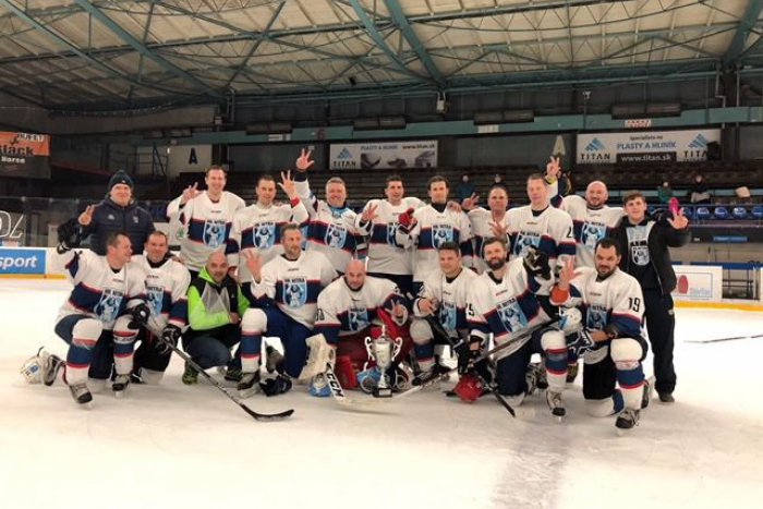 Ilustračný obrázok k článku Nitra hostí Majstrovstvá Slovenska veteránov: Príďte podporiť našich hokejistov